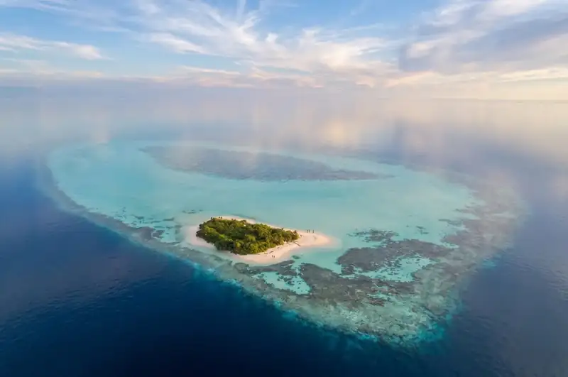Pulau Mantabuan island, Tun Sakaran Marine Park, Semporna