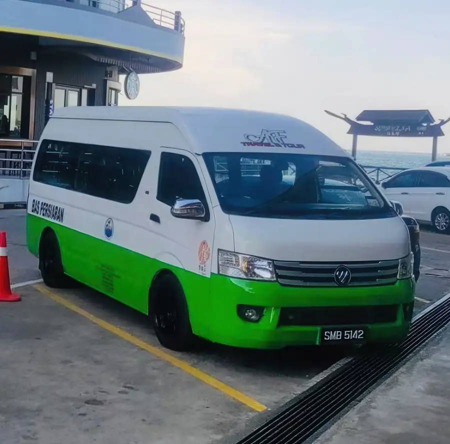 Transport from Tawau to Semporna for Bubblefish Water Villa guests